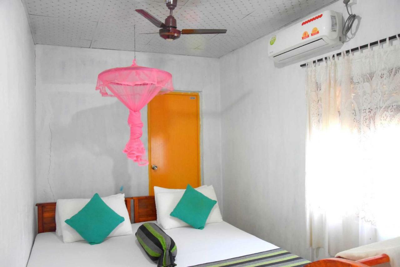 S P City Resort Anuradhapura Exterior foto